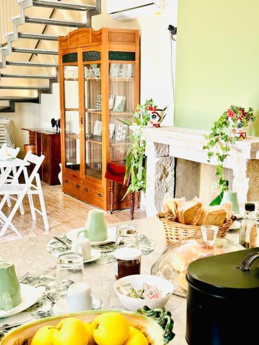 La Riggiola Bed & Breakfast Salerno Luaran gambar